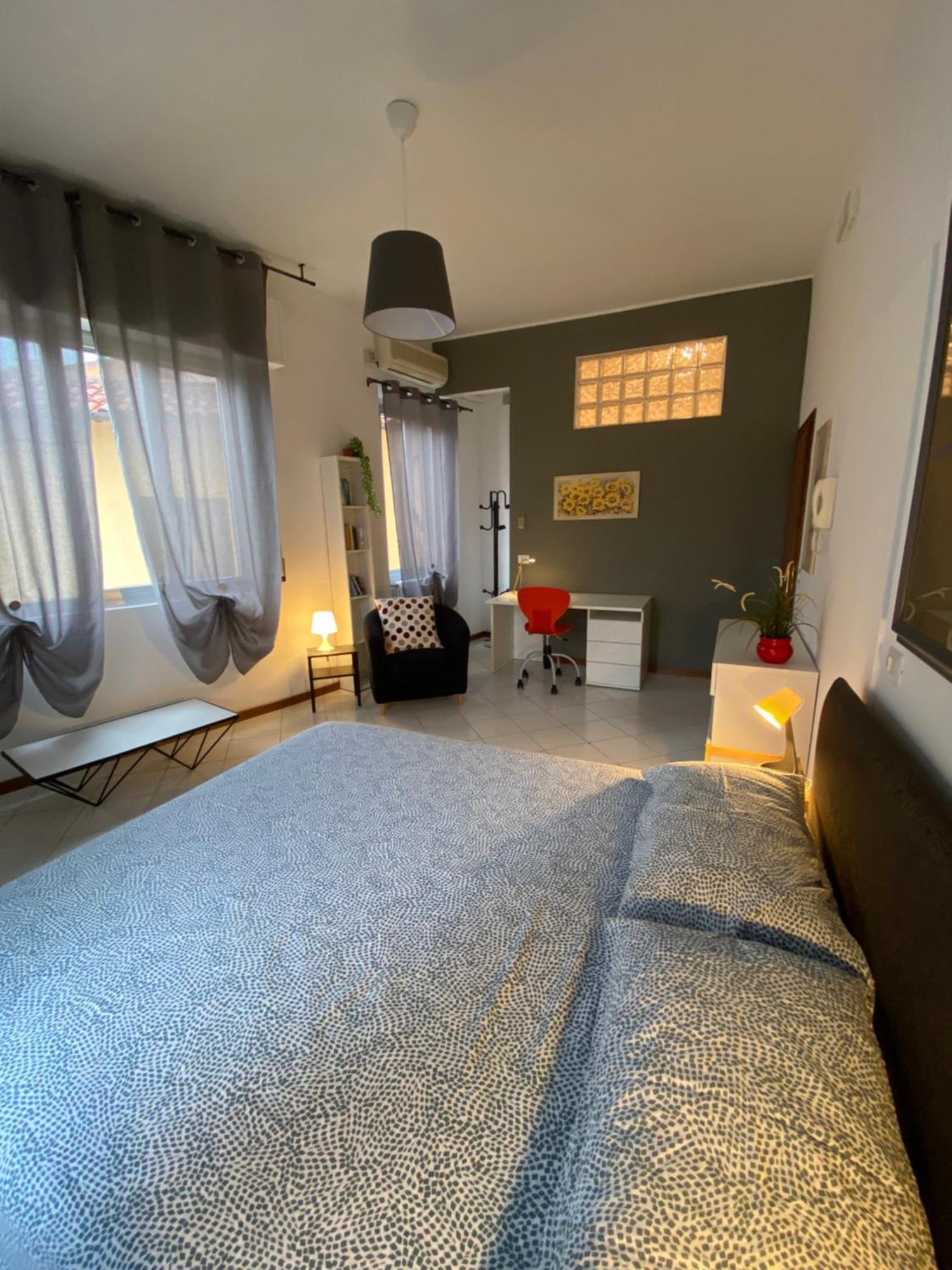 Civico 8 Hotell Prato  Eksteriør bilde